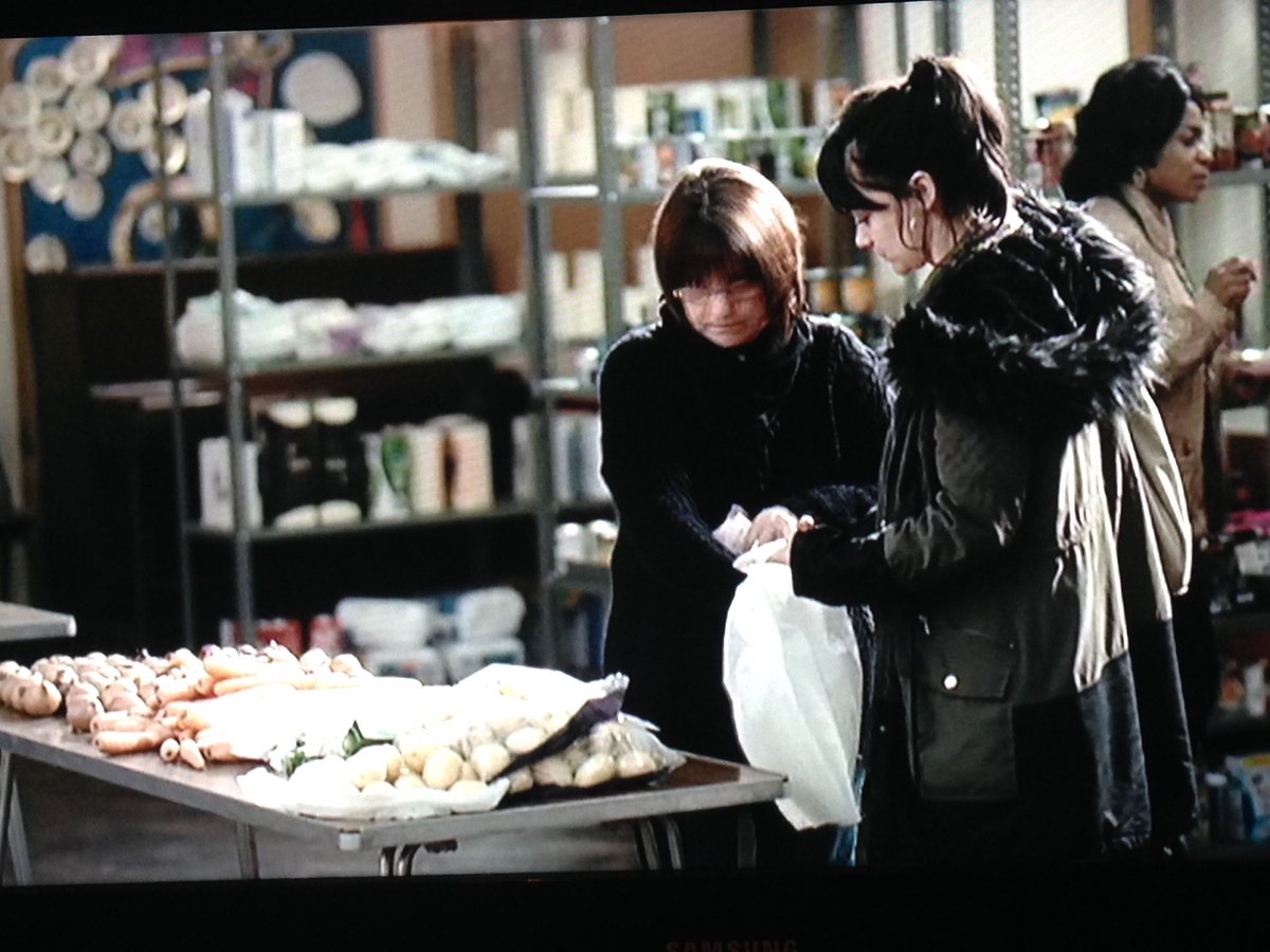 ScottAustinKemp's tweet image. Watching #idanielblake by #KenLoach on the #BenefitsSystem... People trying under a broken #DWP system. Food banks; even #Nurses use them 😔