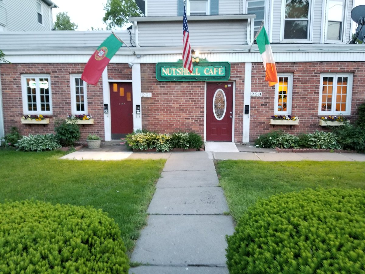 GolfHartford's tweet photo. @GolfHartford Is loving being @ #The Nutshell. #codcakes #paella #bacalhau #pork and clams #fish&chips. https://t.co/y6RHSJ4tz2