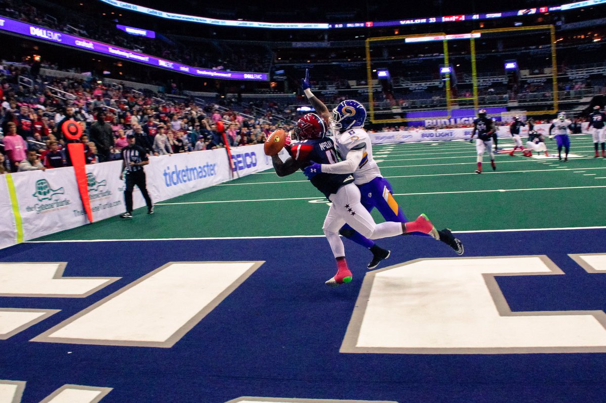 5FIFTY3's tweet photo. End Zone Action | #StandWithUs #AFL30 #ValorNation #StandWithPink #WashingtonValor | @AFLarenaball @ArenaFan @WashingtonValor @TampaBayStorm https://t.co/z8u4ABTcN1