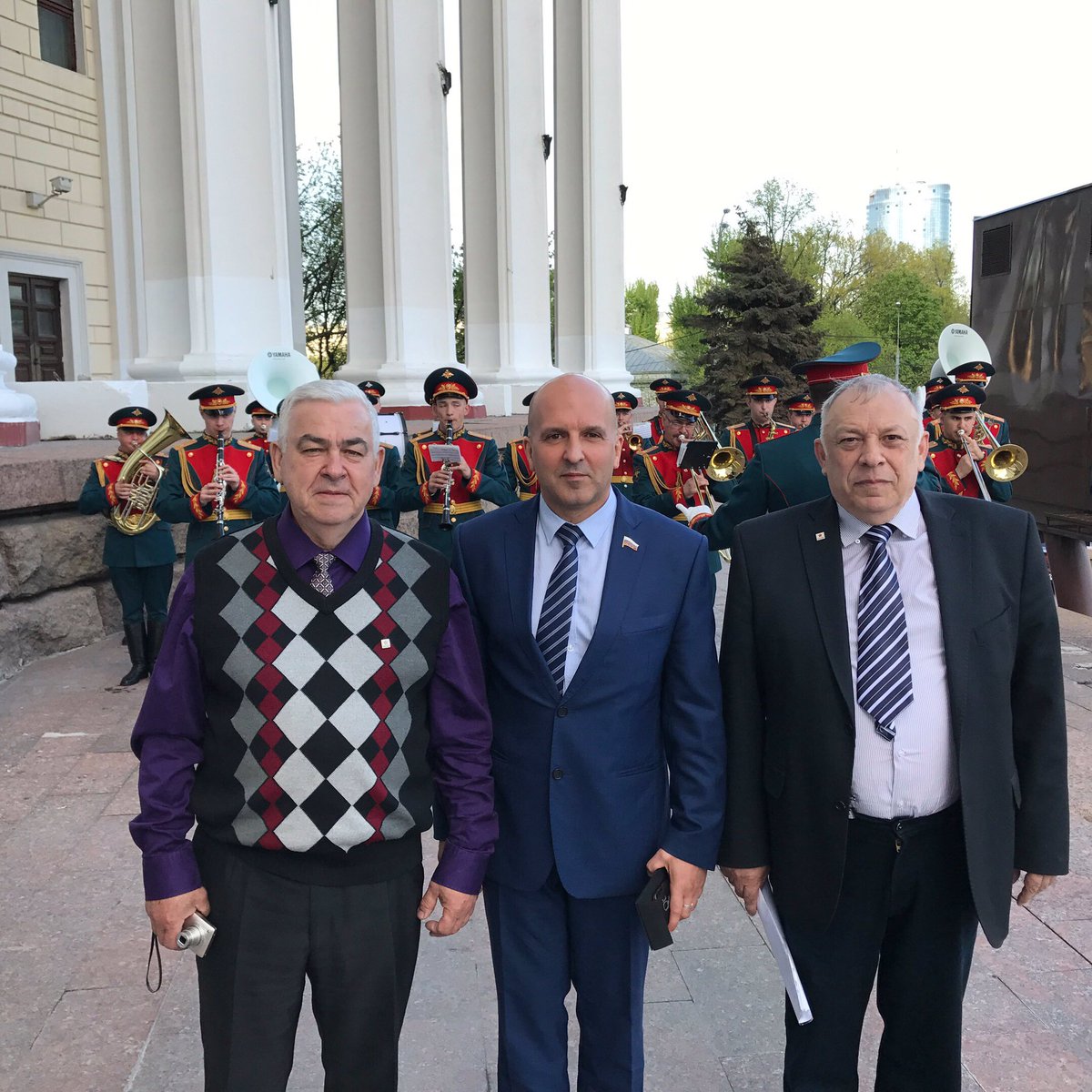 NikolaZemtsov's tweet image. Первое вручение премии #ТЭФИ - #БессмертныйПолк прошло в четверг в Центральном академическом театре Российской Армии. @polkrussia