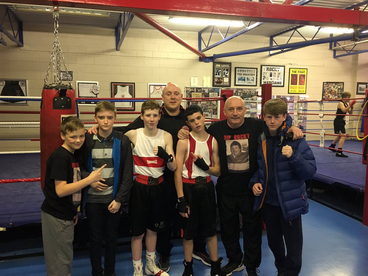 Kirkdaleboxing1's tweet photo. Big good luck to #CallumMakin today in school boy semi final in Doncaster!! Come on Cal!! #KRS β«οΈβͺοΈπ΄ππ» https://t.co/mWjMoHpZZQ