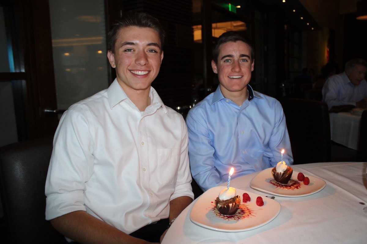 jdmessenger23's tweet photo. Happy birthday @19LDunn!!!! I hope you had a great day and best of luck at UCLA!! 🐻 https://t.co/AEQR62SDcM