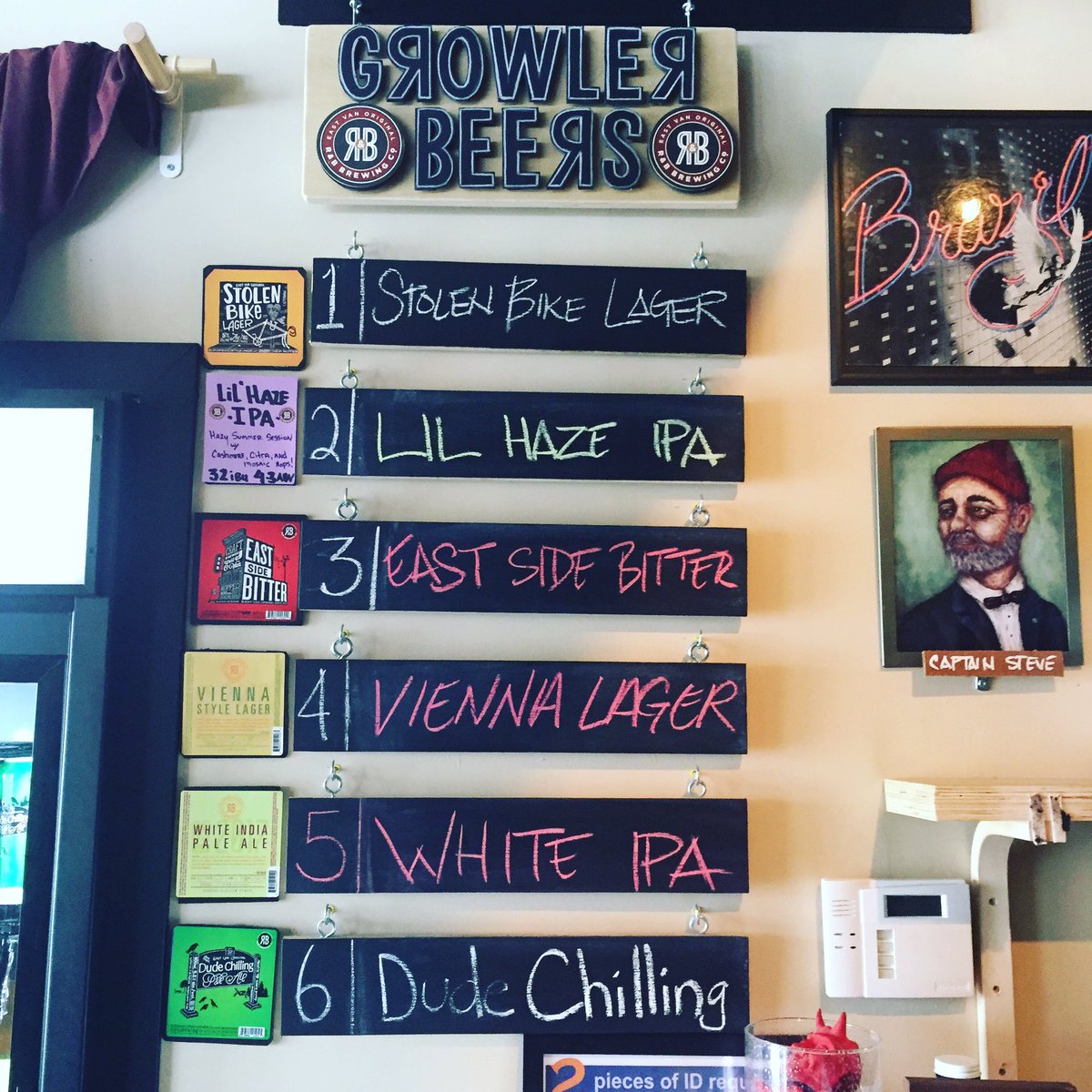 RBGrowlers's tweet photo. Long weekend growler fills! Open 11-11 all weekend long! Gets your hops on! #eastvanoriginal #dudechilling https://t.co/EjU5f5fSqW