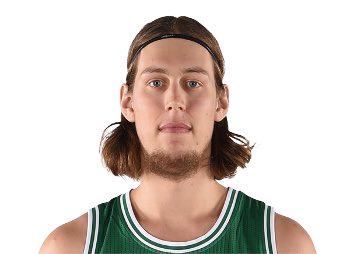 ThrowbackHoopz's tweet photo. Kelly Olynyk looks like he churns his own butter. https://t.co/weuCTaN5LR