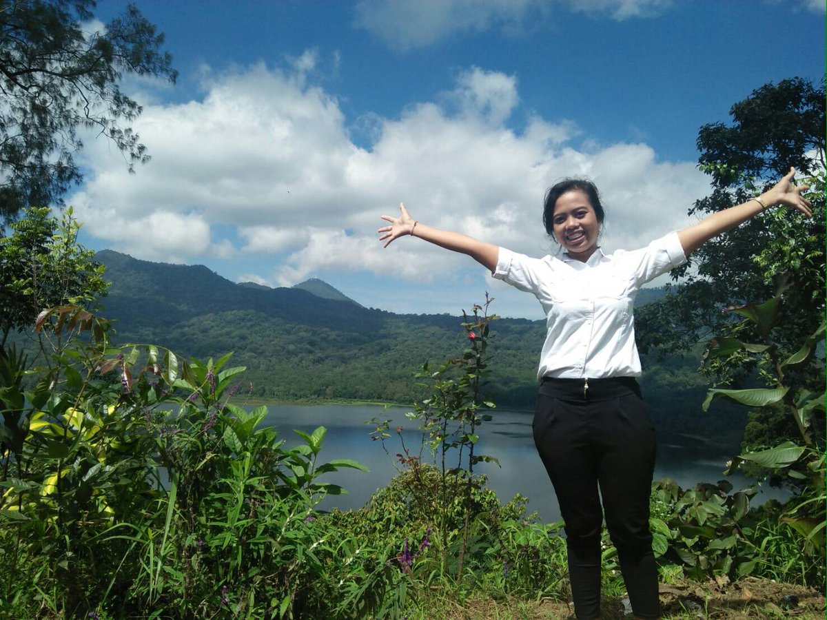 Menikmati keindahan ciptaan tuhan😁