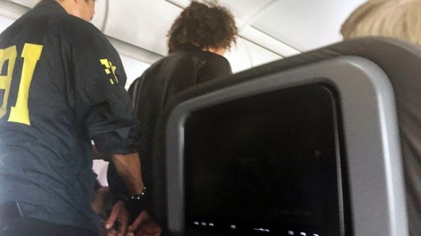 American Airlines passenger detained after in-flight disturbance bit.ly/2r1P5M8 https://t.co/LOGcz8pKqX