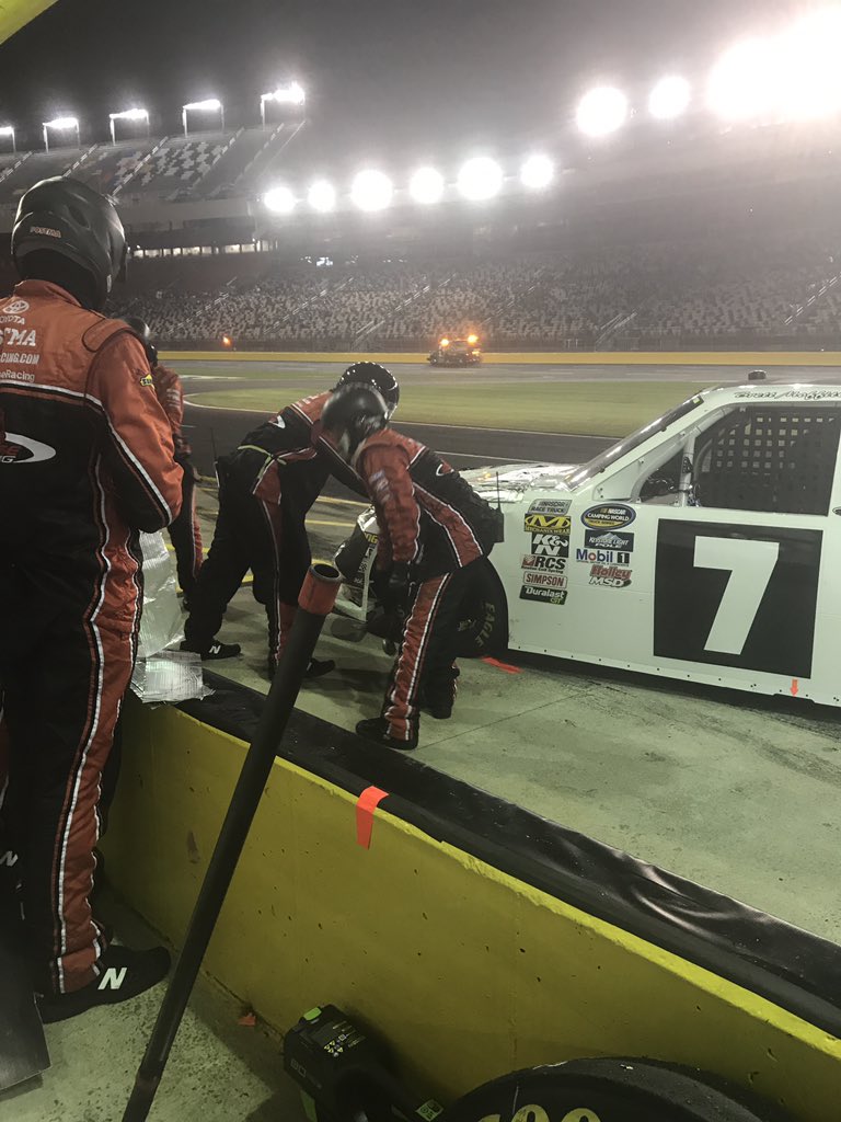 Continuing to make some repairs to the 7