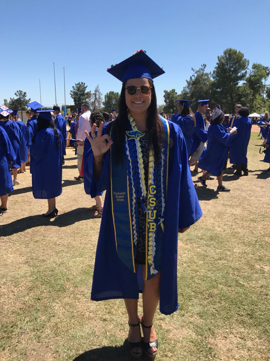EvansvilleAD's tweet photo. CSUB Student-Athletes. #CSUB2017 https://t.co/EbkjKeG7Sf