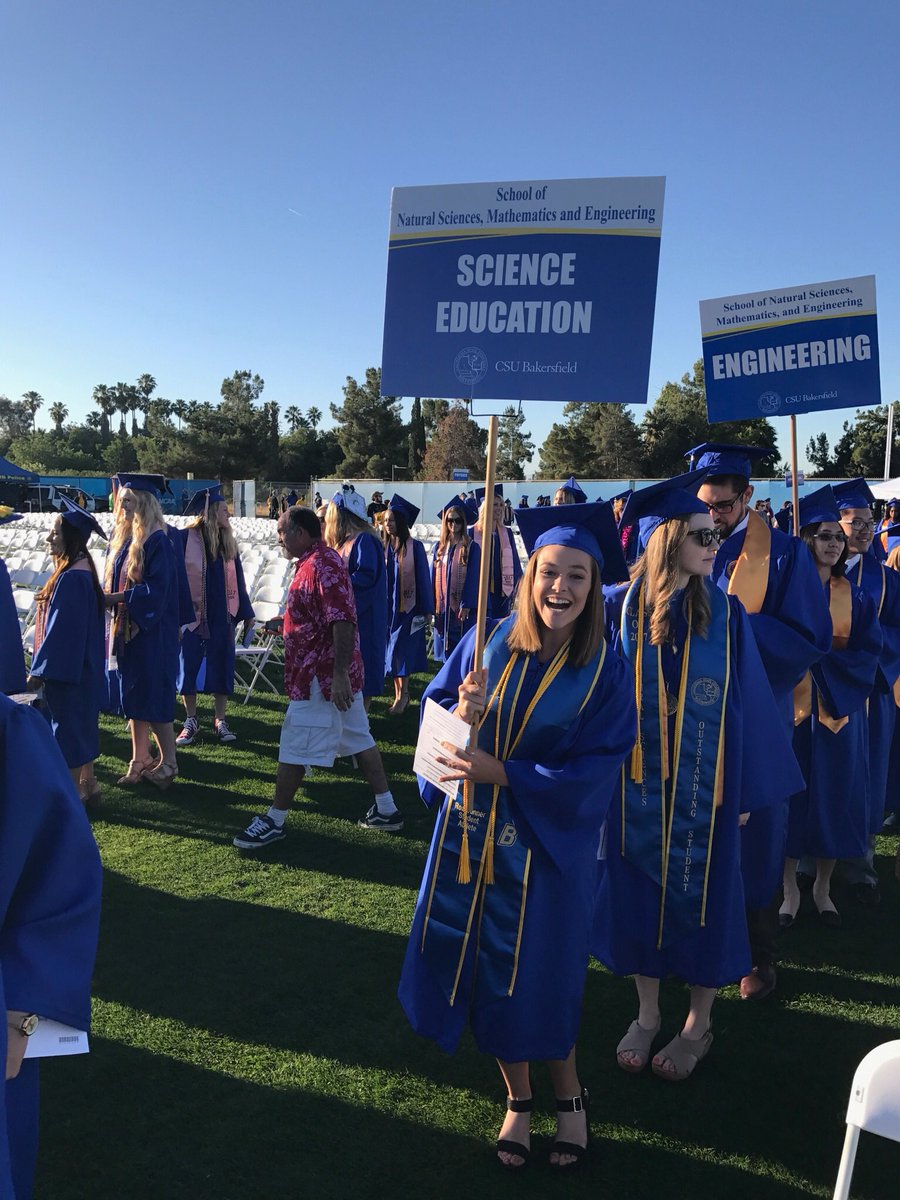 EvansvilleAD's tweet photo. CSUB Student-Athletes. #CSUB2017 https://t.co/SANnSDlOP3
