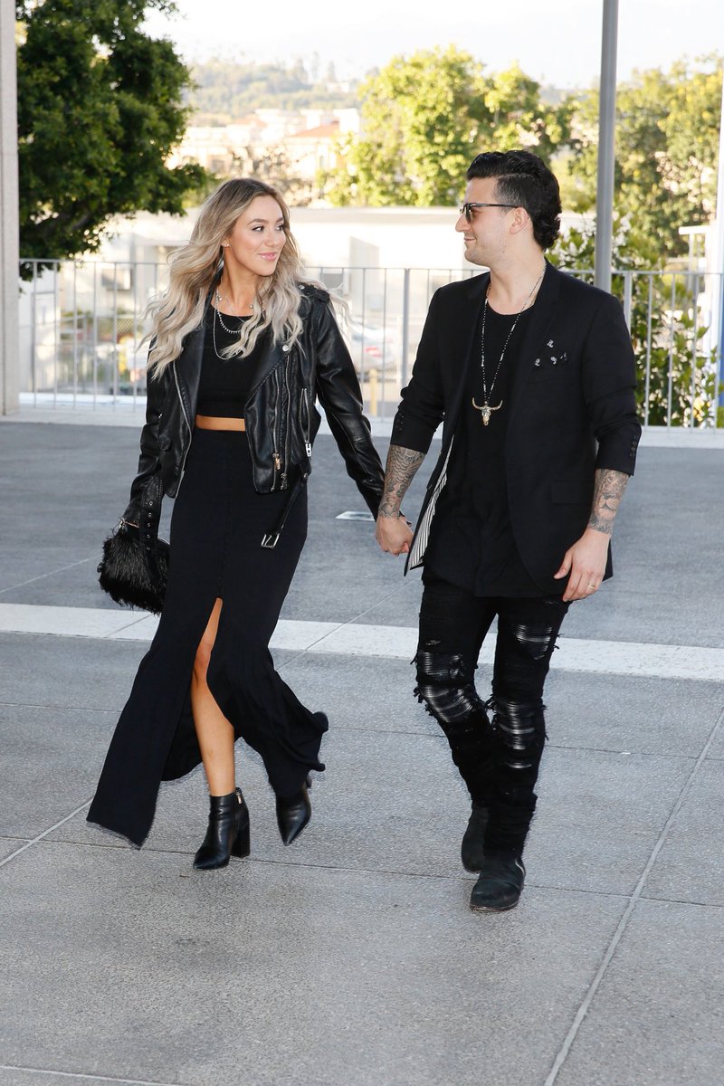 MarkBallas's tweet photo. Strollin up to the theatre on opening night like...... https://t.co/PY0ShuaeLV