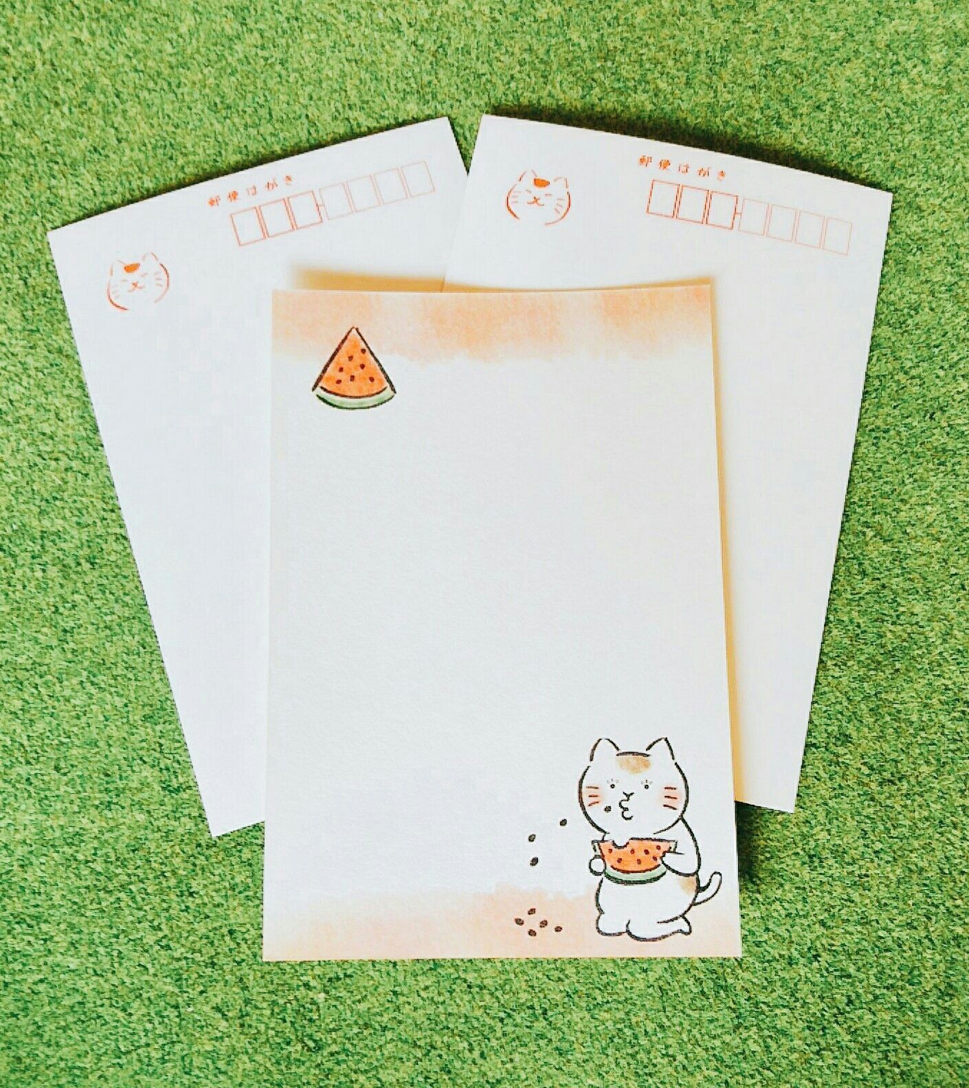 ট ইট র とことこ雑貨店 宝石店 いやしネコのスイカはがき スイカのイラストが夏を感じさせてくれるはがきです タネをふきだすおとぼけ顔がなんともキュート 艸 暑中お見舞いにももちろん活躍しそうですが はがきで夏のおでかけのお誘いを