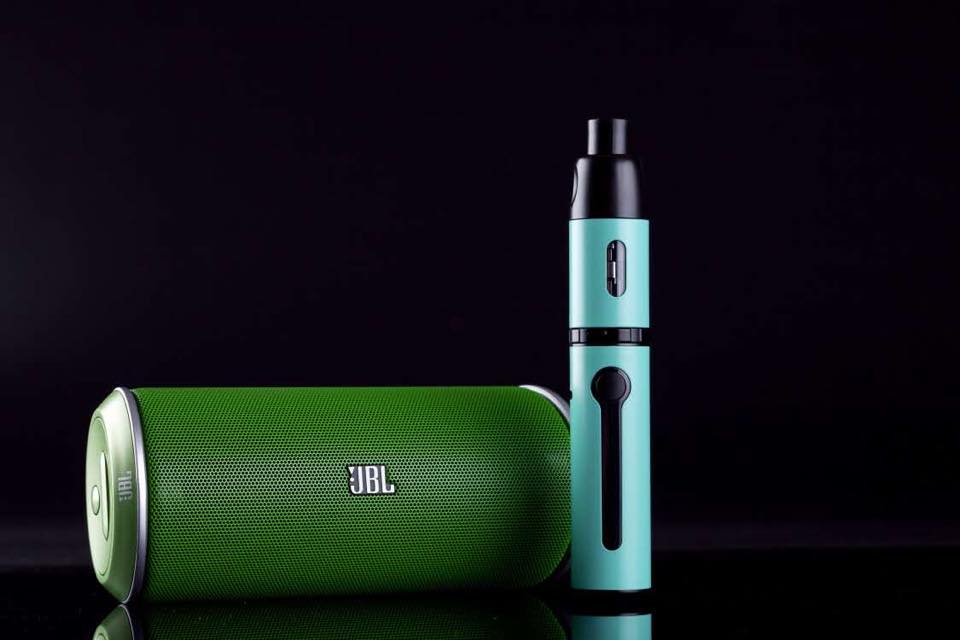 Kangertech_ tweet picture