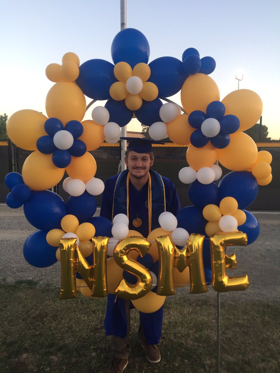 EvansvilleAD's tweet photo. CSUB Student-Athletes. #CSUB2017 https://t.co/rP8i0jDPcI