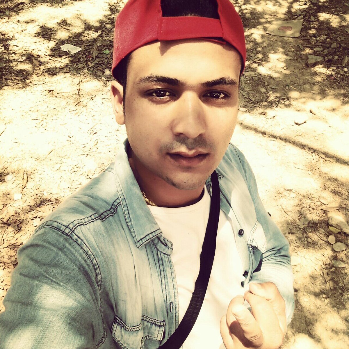 harrixkunwar's tweet photo. #NewProfilePic https://t.co/FybbLgdgs0