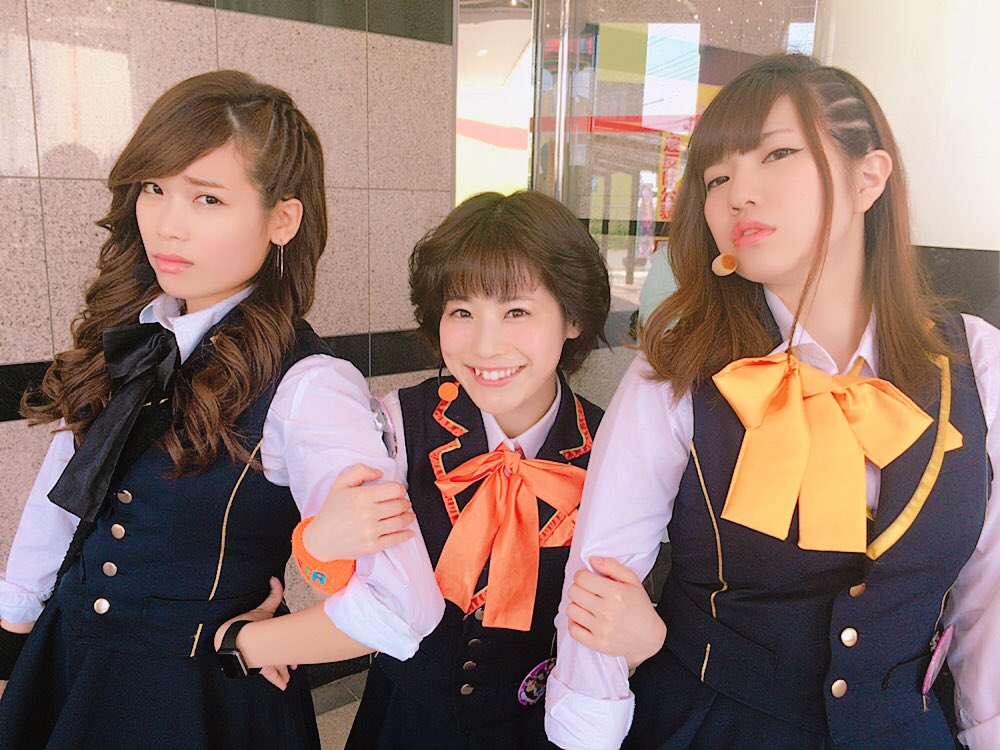 まりな 美容 子育て ぢゃぁ んっっ 鬼浜爆走愚連隊 風 80年代風の髪型になったよー ビーバップハイスクールみたいでしょ 笑 この髪型で これから交流会となります 昭和 昭和ヘアー 昭和スタイル T Co Dxne4beggk Twitter