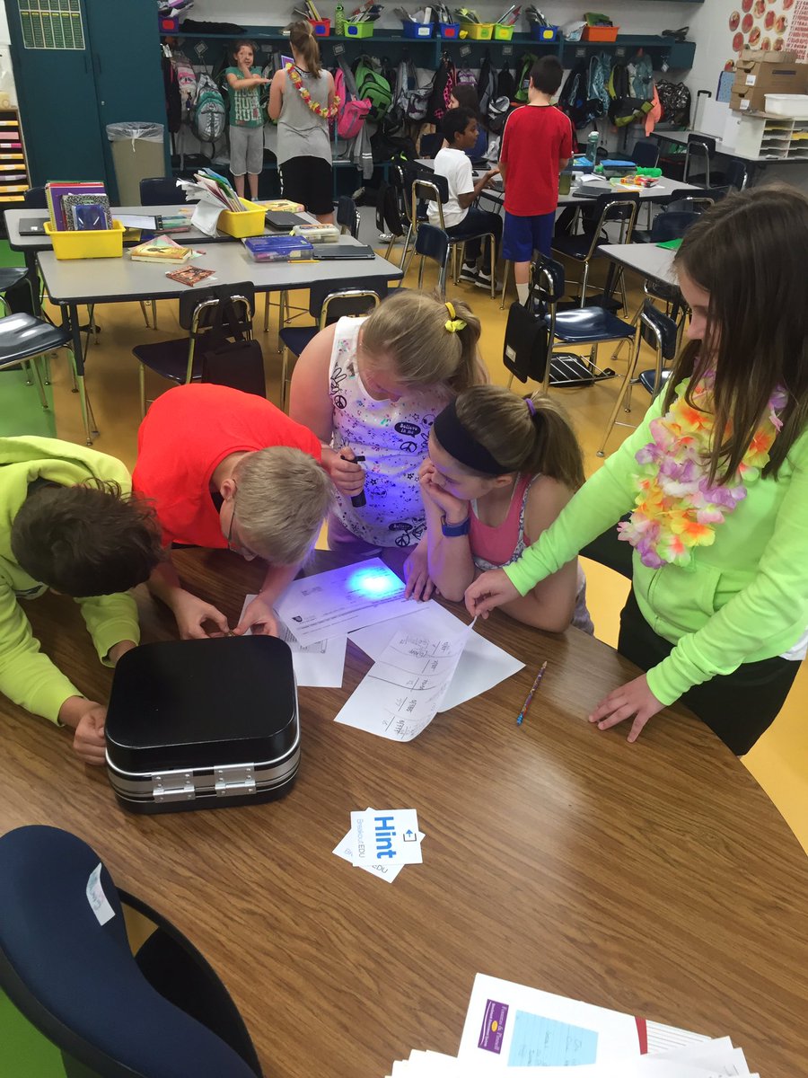 deaconsclass's tweet photo. Ss practicing perseverance during a mathematical breakout and trying to get Mrs. A to Florida! @RidgeFCL @MrsDarga https://t.co/GcSVgFCJhV