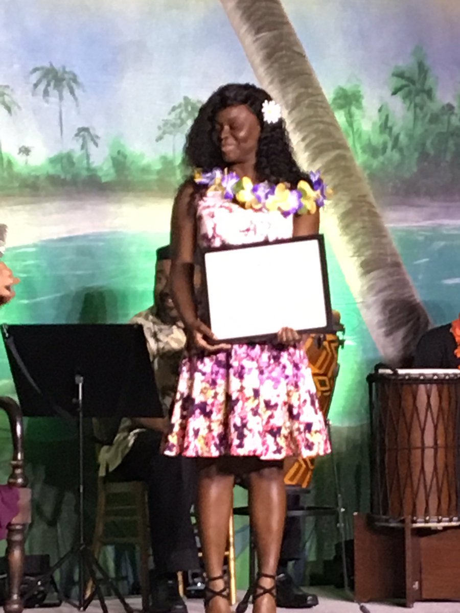 Julia Dimmitt tweet media