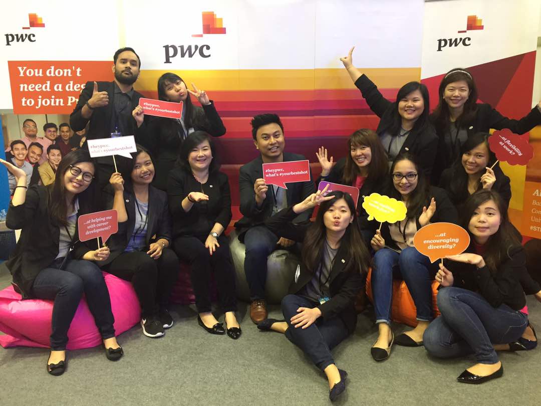 LayseeW's tweet photo. Hey you. We're waiting for you at the Graduan Aspire Conference and Career Fair today and tmr! Come chat with us! @PwC_Malaysia #heypwc https://t.co/zBQTouiEdp