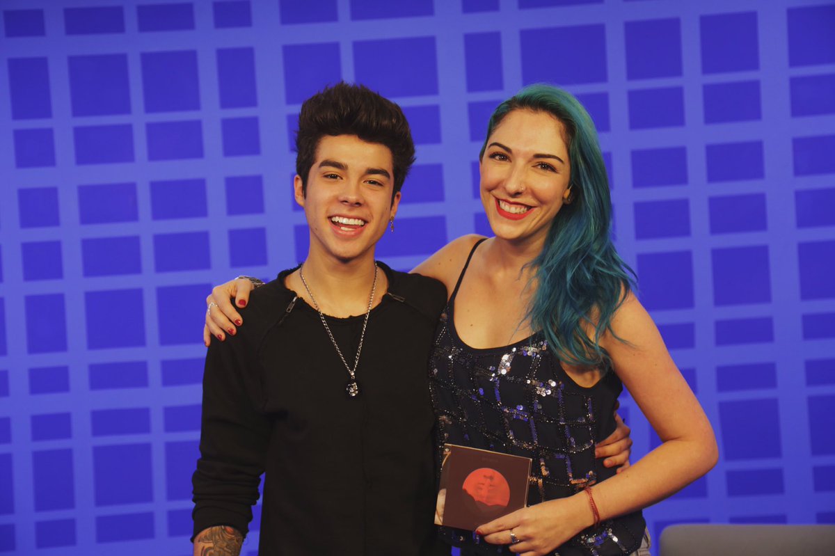 mariobautista_'s tweet photo. Que bonito siempre es verte @SandraCorcuera 👌🏻

Gracias por ser buen trip ⚡️☺️ https://t.co/o8YA2Clgir