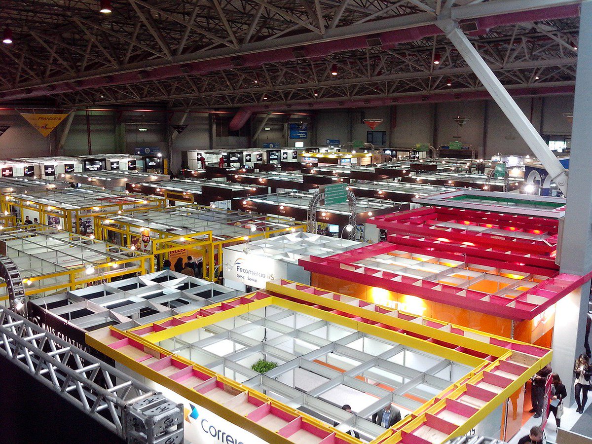 SaberEvents's tweet photo. Improve the success of your #tradebooth at the next #businessevent you attend!

https://t.co/WbH5c20INS https://t.co/VMQnAaZrHN