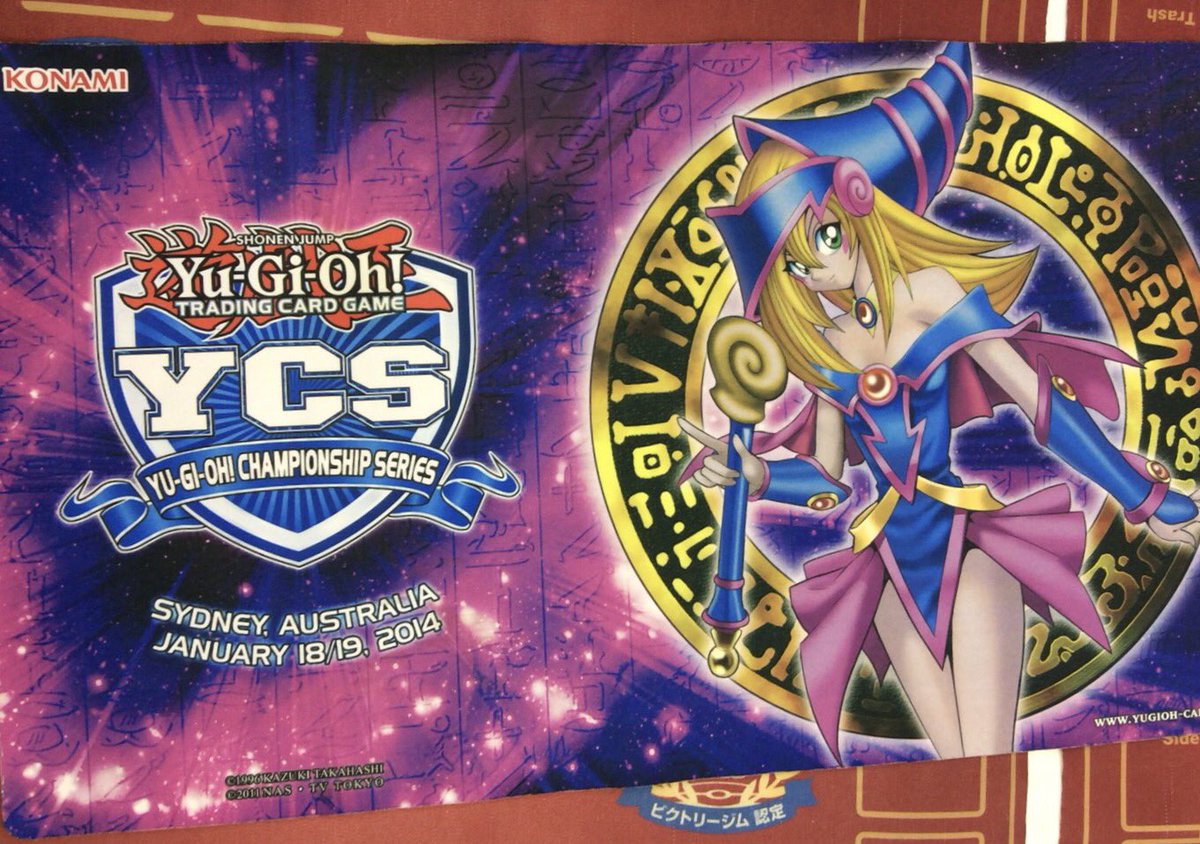 遊戯王プレイマット中古 ブラックマジシャンガール YCS シドニー 表面