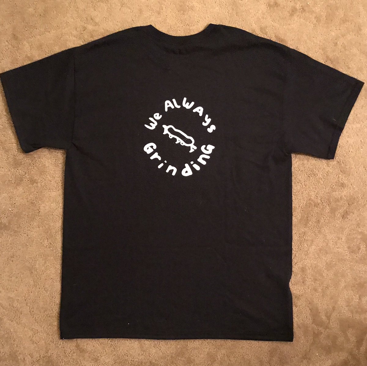 nerb21's tweet photo. My first screen printed shirts are done! WAG shirts are $10 i have 3 black and 3 white all size Large. DM me if interested. https://t.co/LFZFhXafkT