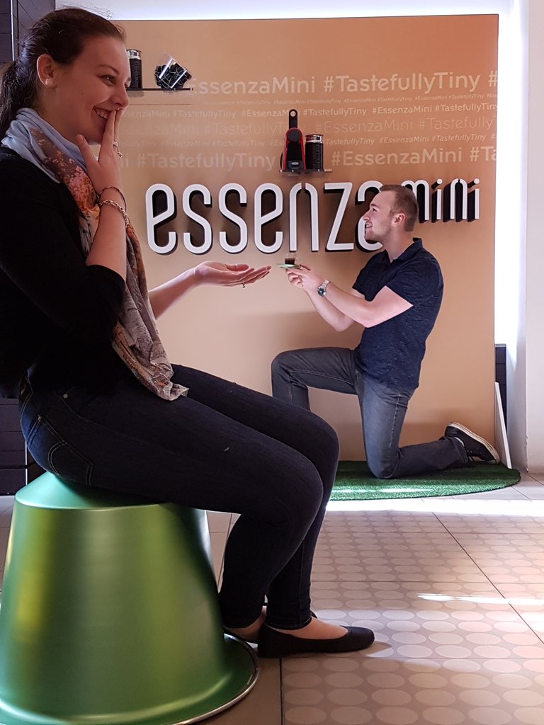 VAoudai's tweet photo. Will you do me the honor of tasting this coffee? #TastefullyTiny #NespressoCompAU https://t.co/dVoOfeSEk7