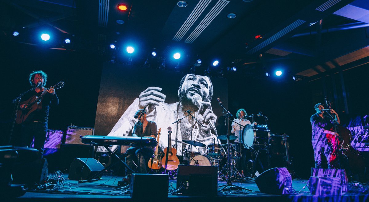 getFRDM's tweet photo. Still dreaming of that beautiful night in #Paris at #rockinafreeworld w/ @foyvance #liberte #freedom https://t.co/bGVI37tuf4