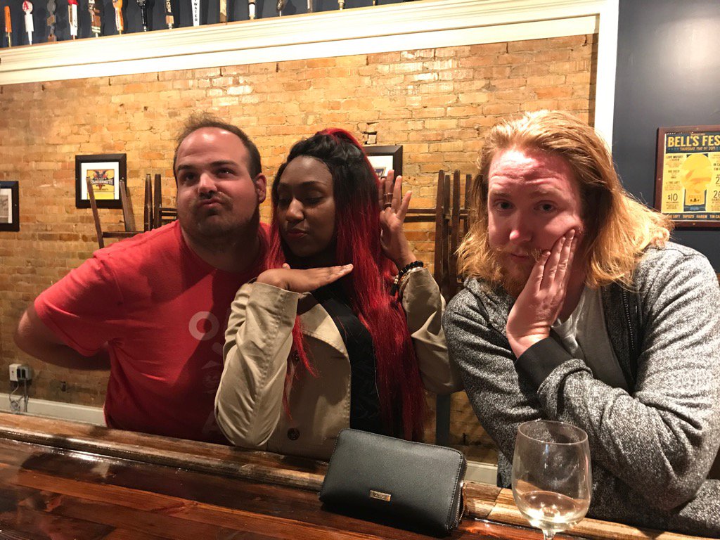 sierraharns99's tweet photo. Vogue! @Taps25Lansing https://t.co/5WxKvHURi6