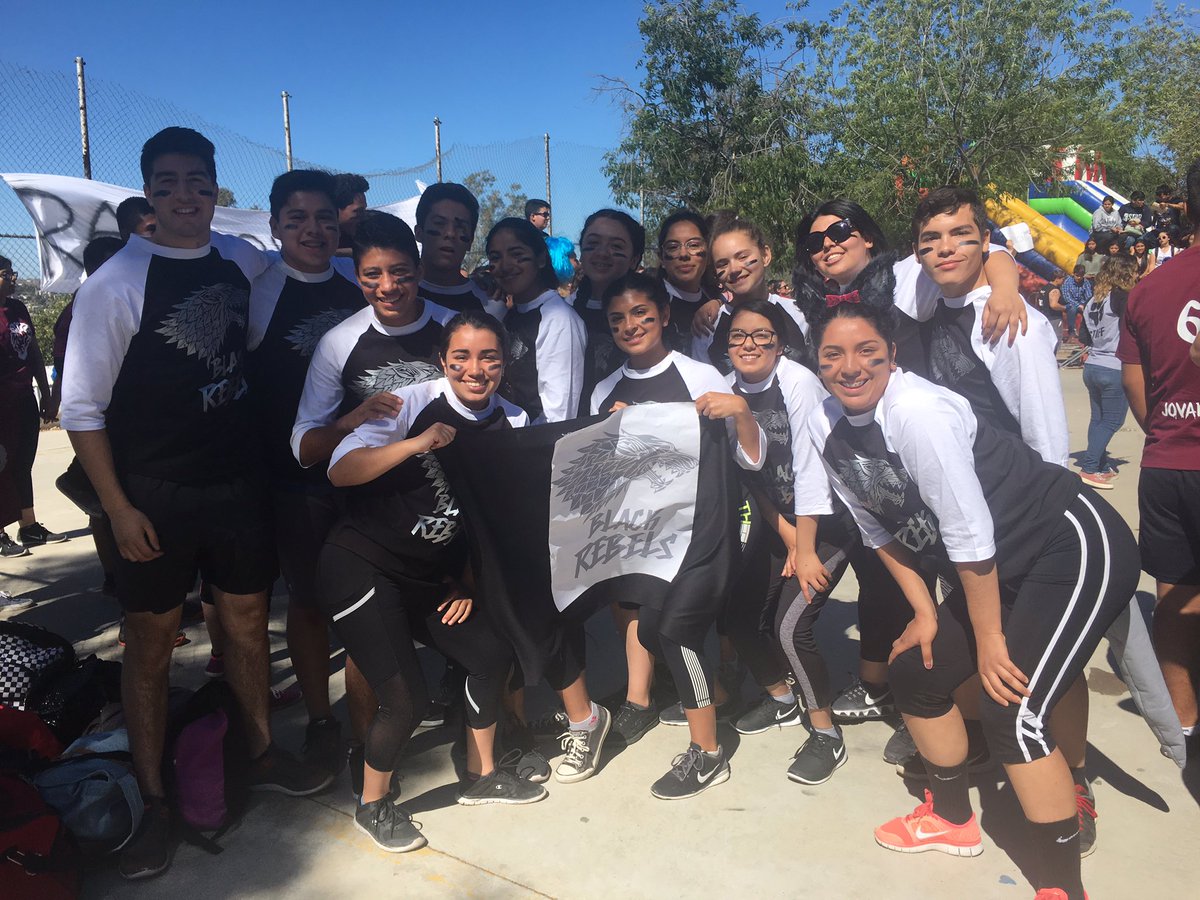 ferly_66's tweet photo. Que día tan chingon🤘🏽💗 #rally2k17 #blackrebels https://t.co/0M82mrBkBT