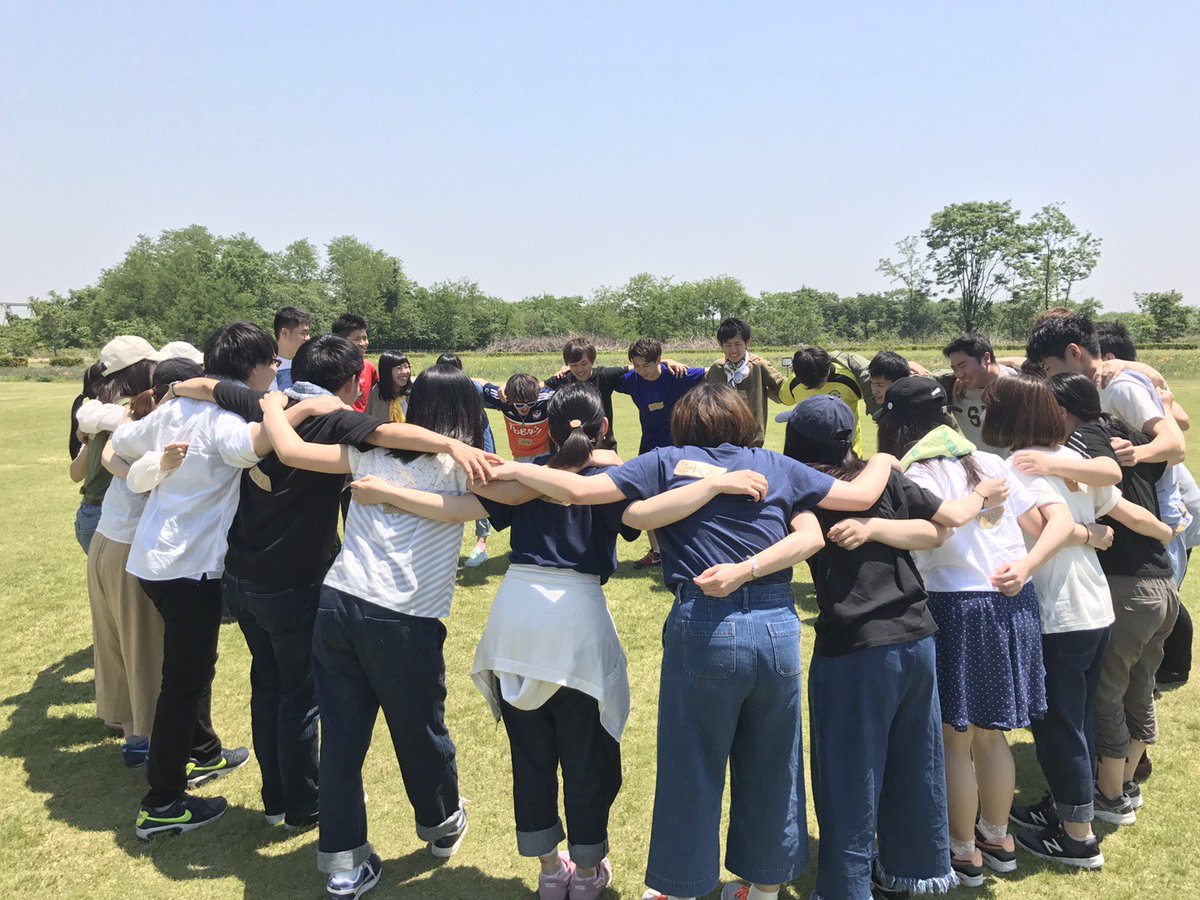 熱血 高校生販売甲子園 V Twitter 仲良くなろう企画のレクが終わりました 今回はジェスチャーゲームとケイドロをしましたよ 1年生警察の足が早くて 先輩ドロボウが直ぐに捕まっちゃいました いっぱい走ってお腹ペコペコです qでお肉沢山食べるぞ 宮崎