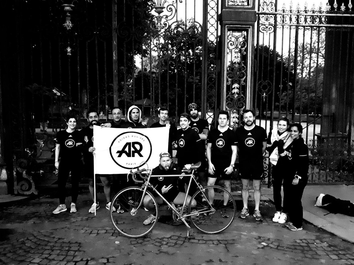 BrauxClement's tweet photo. #WhyiRunBatignolles fin pour la team de nuit https://t.co/Z5WDQugTAI