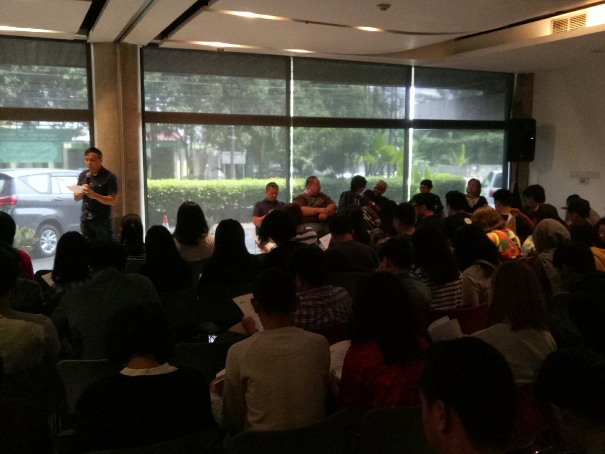 Briefings of young lions ina participants