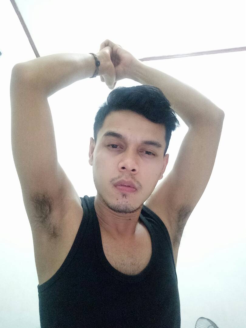 ariressa's tweet photo. @PijatBagus #pijat menghilangkan pegal,capek&amp; pijat sensual,minat wa.089516690690.jkt pusat https://t.co/6HtdSQAdL3
