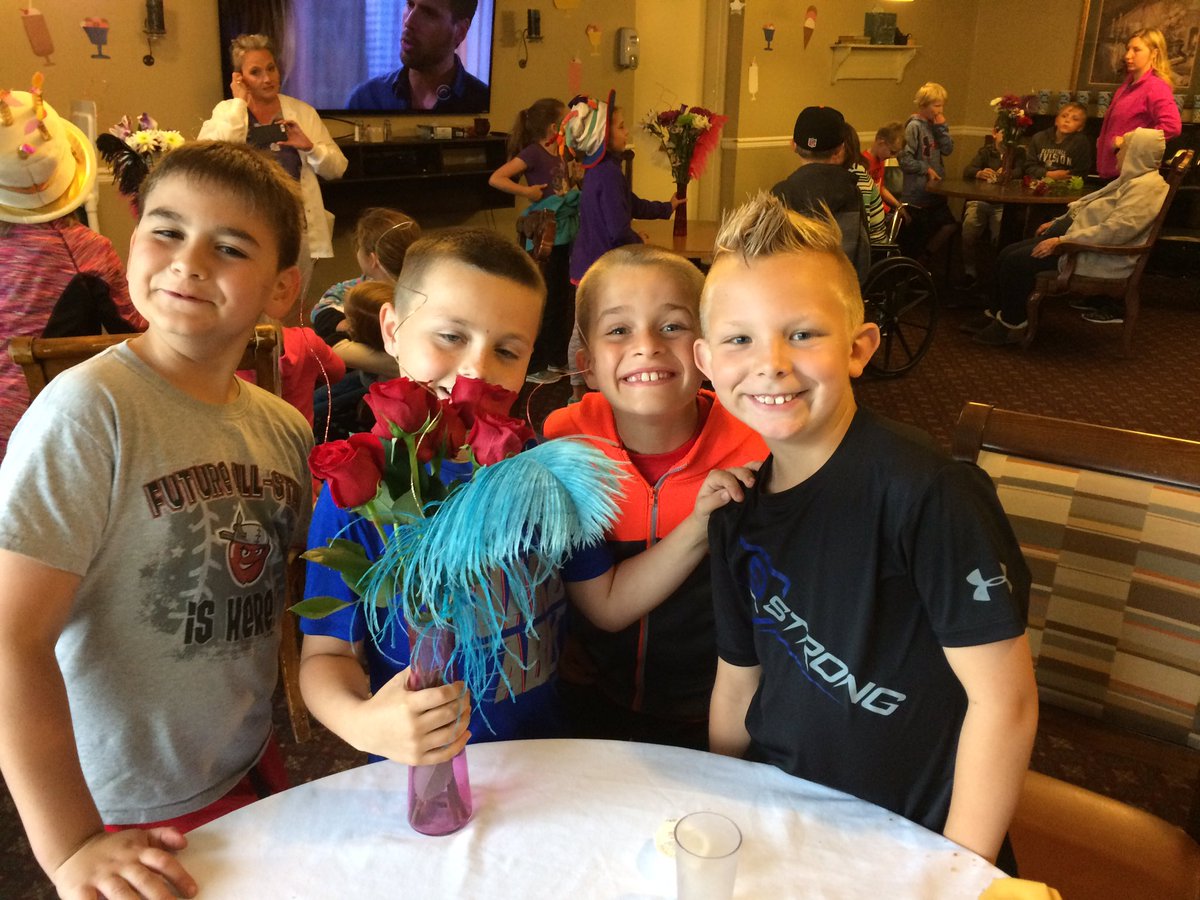 JCLARYcorner's tweet photo. Service learning at local nursing home/rehab center with "senior" prom decorations. #rprhinos #GenerationOn #LearningToGive https://t.co/Iea2w7DNII