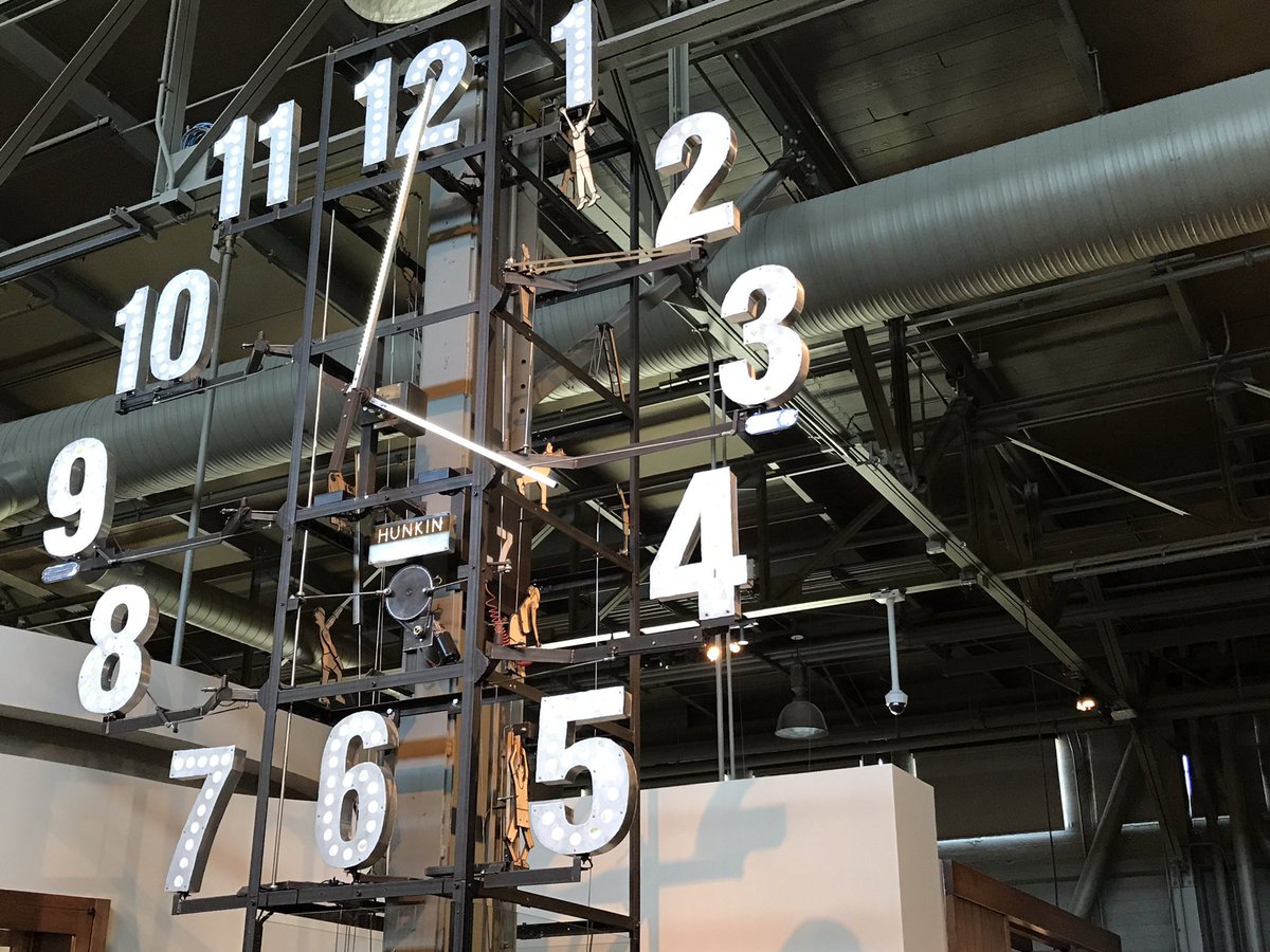 BethDuncan's tweet image. The @exploratorium in #SanFrancisco is #awesome 🔬🔍 @DigitalPromise @RanchoMinerva #FilmMAKERChallenge #wave