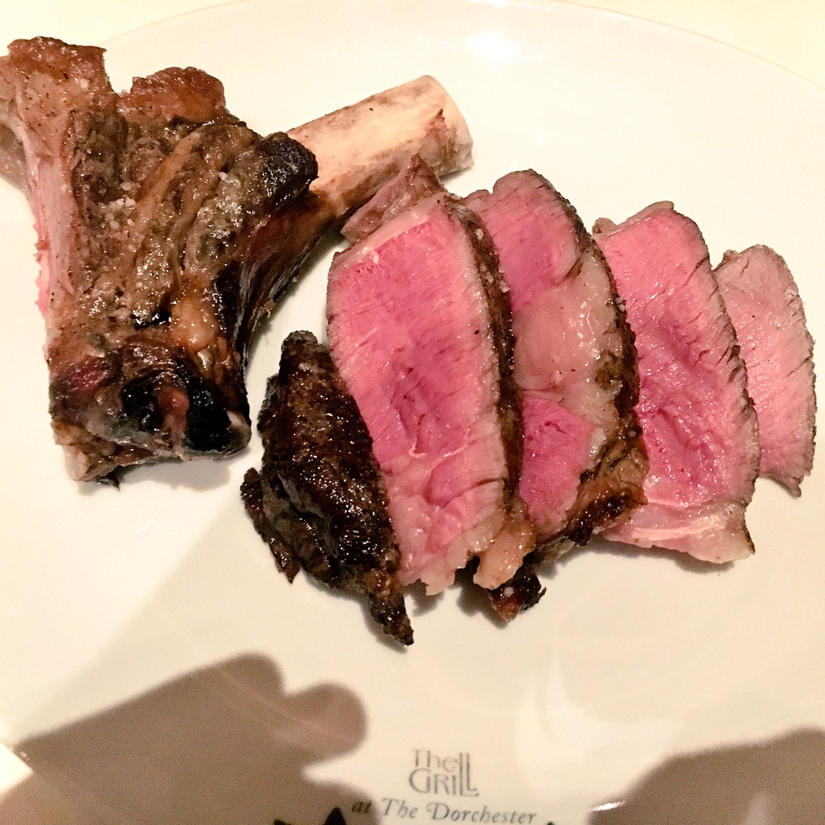 SteakNRed's tweet photo. Visited The Grill at @TheDorchester last night for this little beauty.... https://t.co/LuLsE3x3Vf