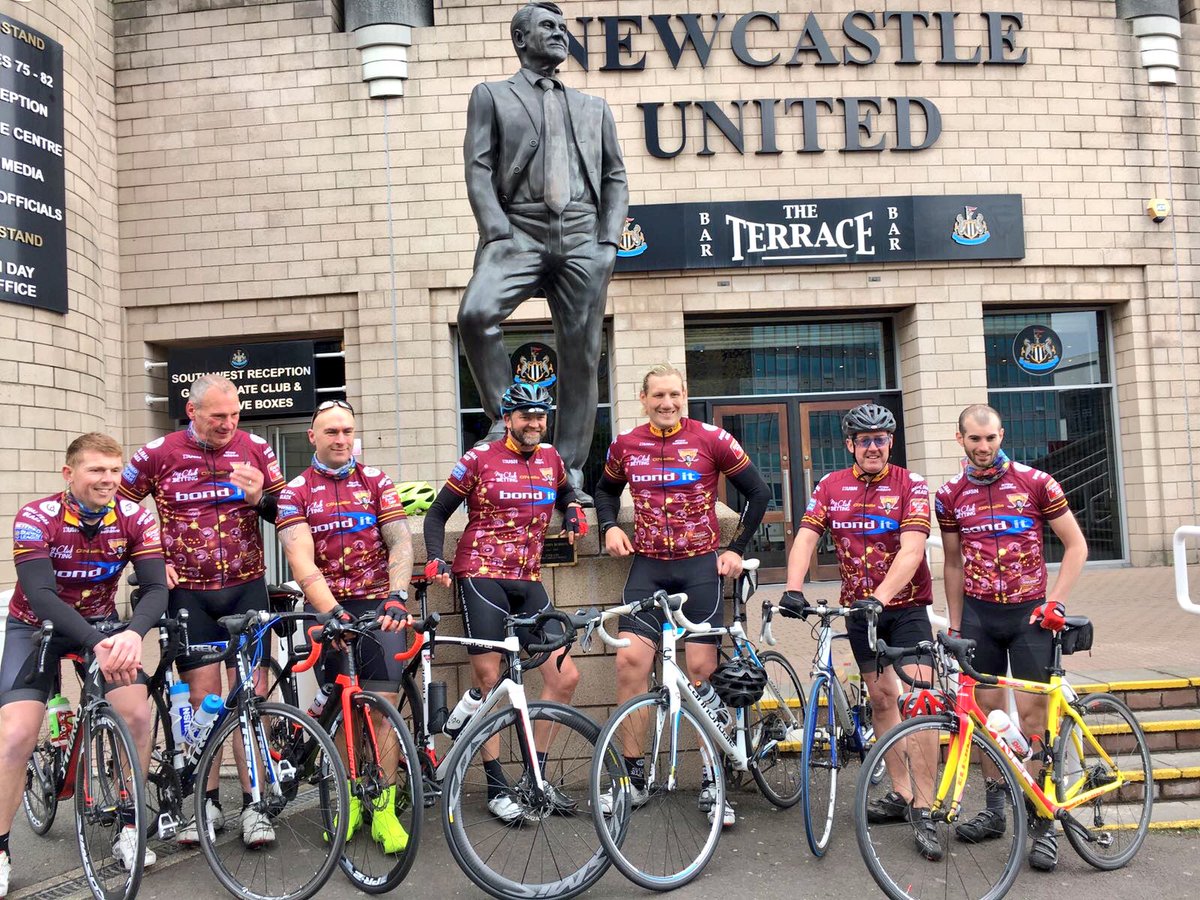 SuperLeague's tweet photo. #MagicWeekend

Congratulations to @BigEorl and the @Giantsrl team for completing their charity ride in aid of brain injury charity Headway 🚲 https://t.co/Ty9x90I2aF