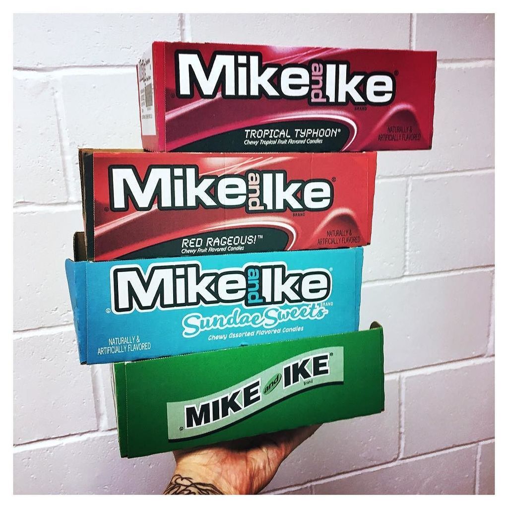 TheOnlyNeoni's tweet photo. Mike&Ike
.
.
.
.
#mikeandike #sweets #candy #usacandy #usa #american #america #americancandy #fresh #hot #beautifu… https://t.co/EiJJBBCCAe https://t.co/tTcxFxbuJV