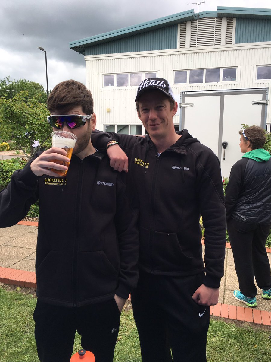 _RaceSkin's tweet photo. Good to see the guys sporting their Raceskin tops! @WakeyTriClub @OSBevents #NottinghamTri https://t.co/pjBcRNprjF