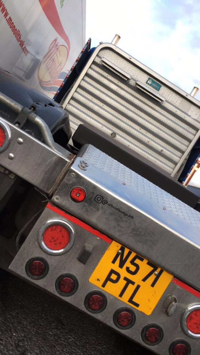 officiallybodge's tweet photo. Bodge Jobs mission 1 complete #OptimusPrime #bodgelife https://t.co/UzxRlGQmfC