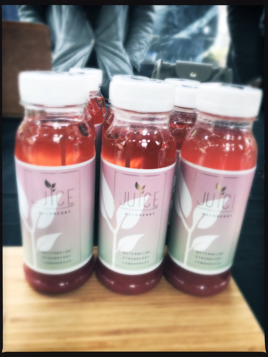partridgesfoods's tweet photo. #Dumplings to treat the soul @Ugly_Dumplings! Complete your meal with rolls @Sinchow_uk &amp; a @drinkjuiceaday #perfect #pairings https://t.co/nM4ozeXbEv