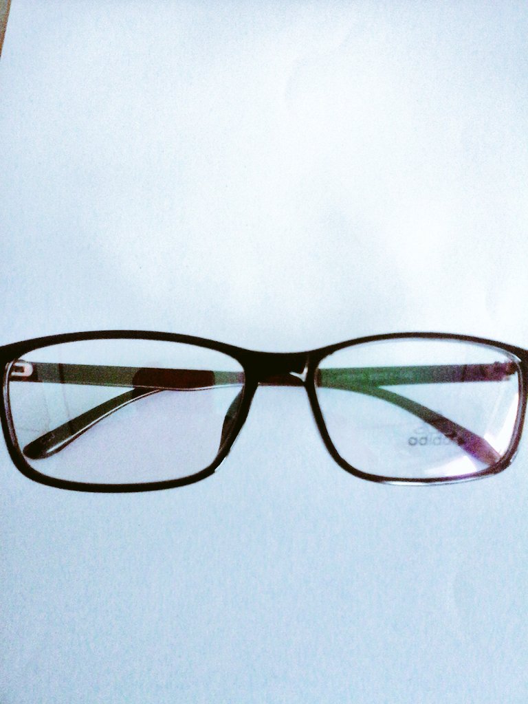 OptikCitra3's tweet photo. Adidas for man
Col. Black brown
#Optisien
#Optik
#Optik Citra Pandeglang
#Presbiyopia
#Progresive
#Doble fokus https://t.co/AE15XdtkwQ
