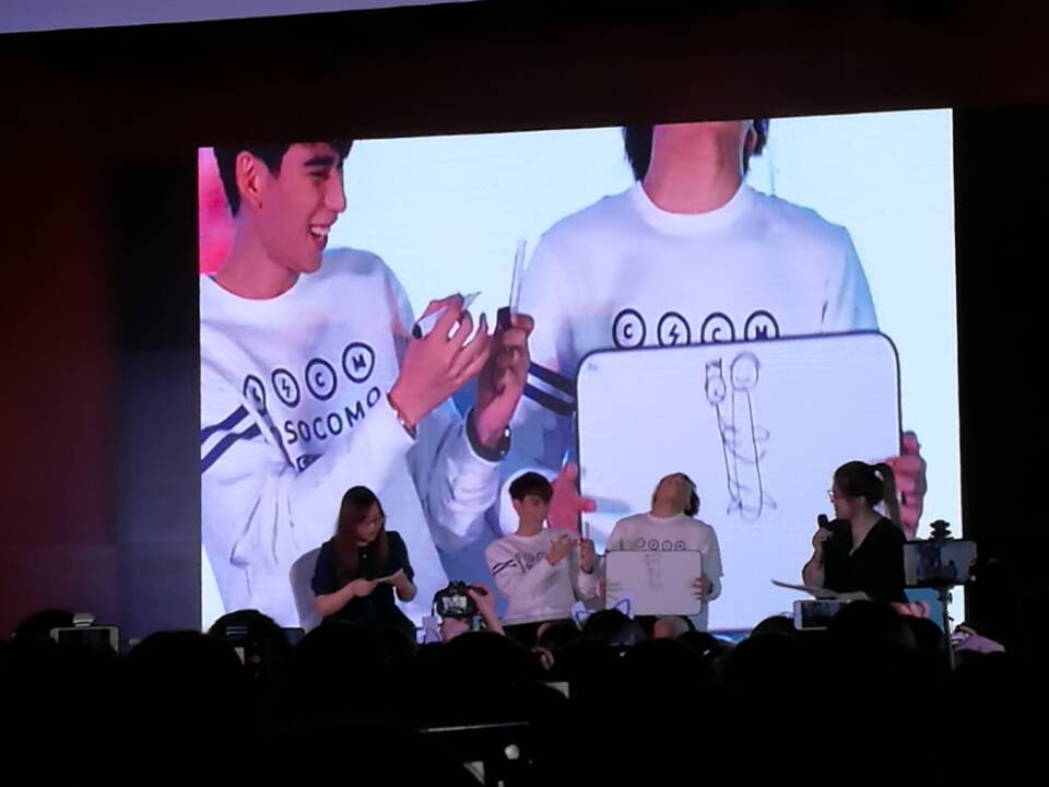 CherryWhite_'s tweet photo. @ImerbSittiwat @ohmpawatt #toeysittiwat #ohmpawat #makeitrighttheseries2
 so sweet day.❤ https://t.co/rBZvmozOWN