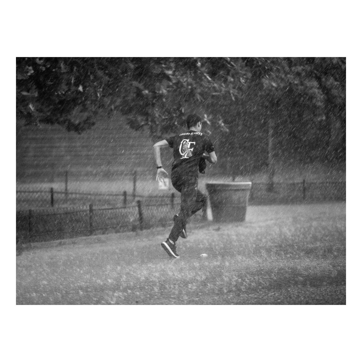 athena_boost's tweet photo. #WhyIRunChampsElysées #WhyIRunParis #24hStreetRace #AdidasRunnersParis #24hStreetRace #PureBOOST DPR #multirun #PureBOOSTDPR #finale #battle https://t.co/yhViHycndi