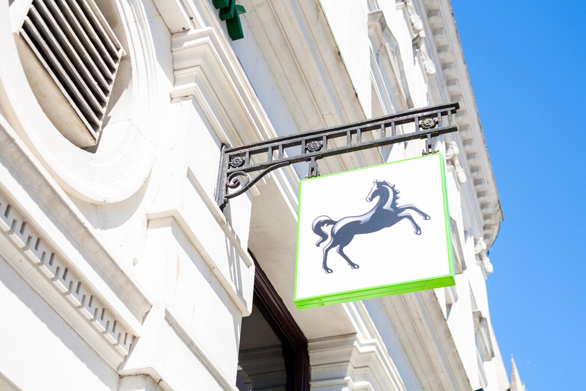 Lloyds makes full return to the private sector humberdebt.co.uk/lloyds-makes-f…