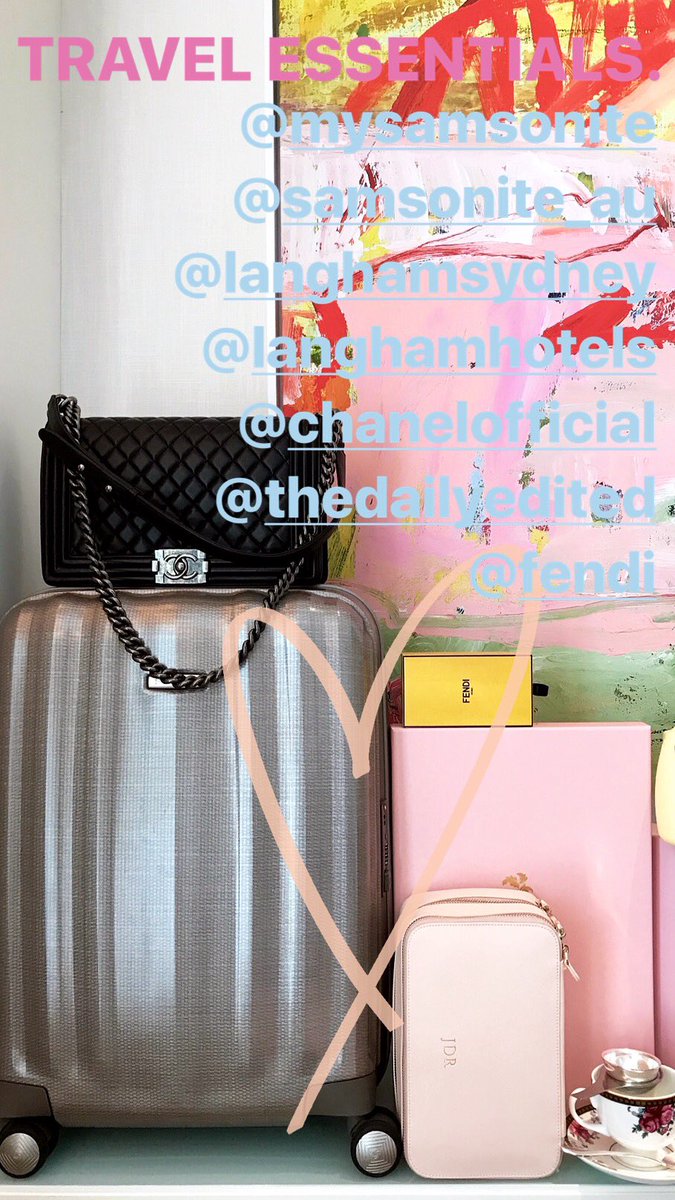 JaimeRidge24's tweet photo. TRAVEL ESSENTIALS ✈️ @SAMSONITE_AU @LANGHAMSYDNEY @THEDAILYEDITED @CHANELOFFICIAL @FENDI https://t.co/YD2tms3EQA