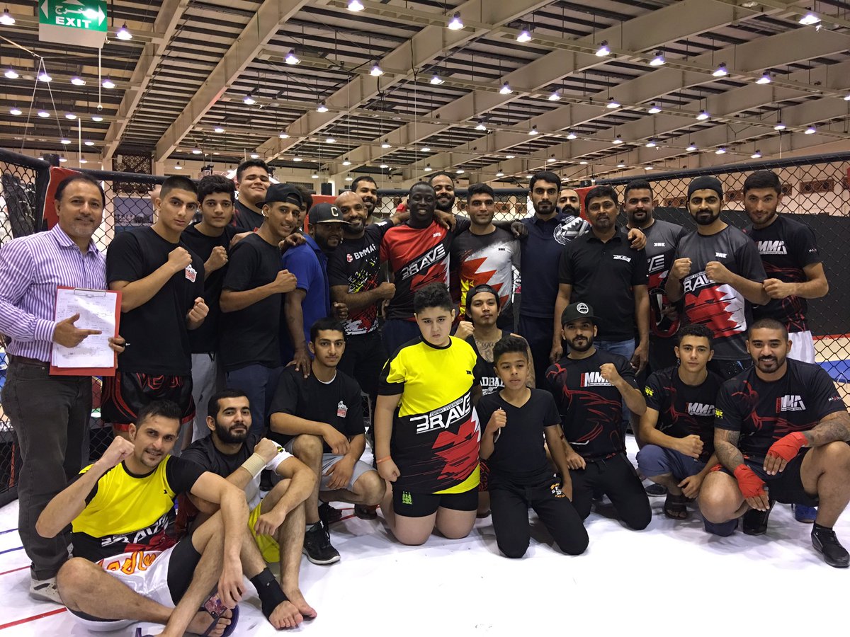 KHK_MMA's tweet photo. Folks from @BahrainMMA at the Gulf Sports Expo 2017 🇧🇭.

#boxing #mma #bahrain #bahrainmma #khkmma https://t.co/gAMogVf8UZ