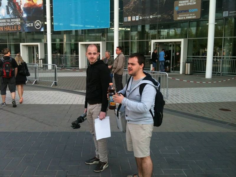 mrspockcz's tweet photo. Tahle výprava s @vojtidlo a @RaderCZ byla taky hodně silná. Bydleli jsme ve čtvrti plný nevěstinců a sex shopů. #gc2013 https://t.co/8eDFFMrQaE