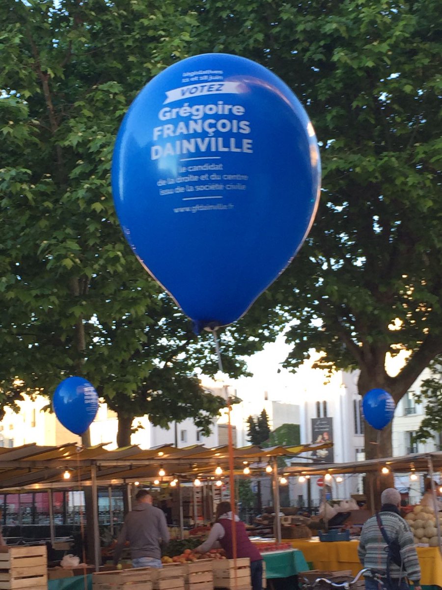gfdainville's tweet photo. Ils sont gonflés à bloc à #BoisColombes #Courbevoie #LaGarenne pour soutenir @gfdainville le candidat @577PourLaFrance dans #Circo9203 https://t.co/ycm9taLBqH